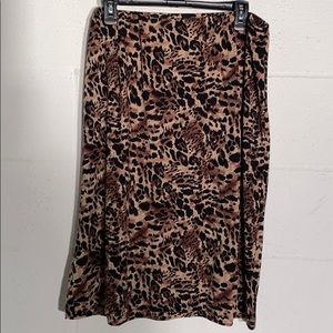 Venenzia Jeans Brand Leopard skirt 18-20 VGC